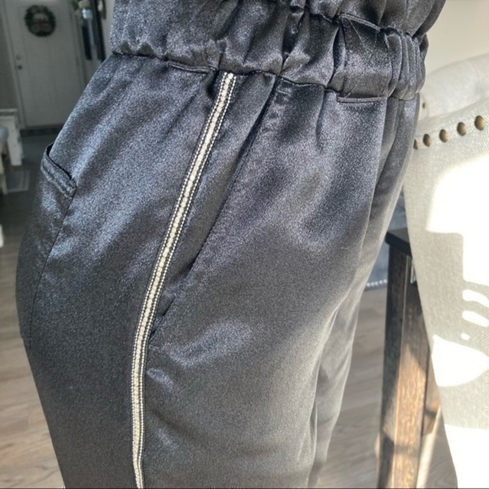 ✨ Express Black Skinny Tapered Trouser Silk Satin Pants rhinestone leg XS - Picture 2 of 8